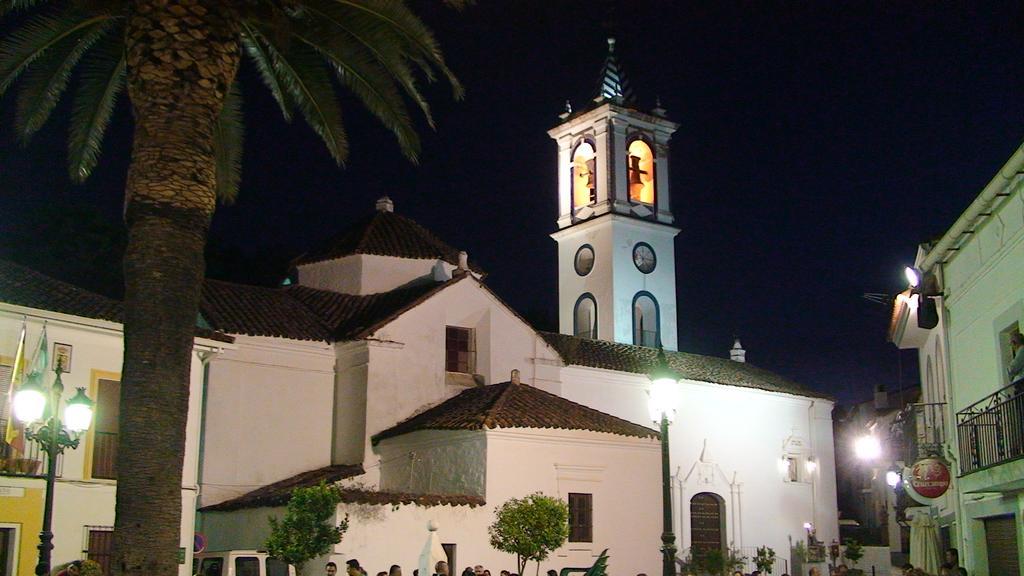 Hotel Apartamento Rural Finca La Media Legua Aracena Eksteriør billede