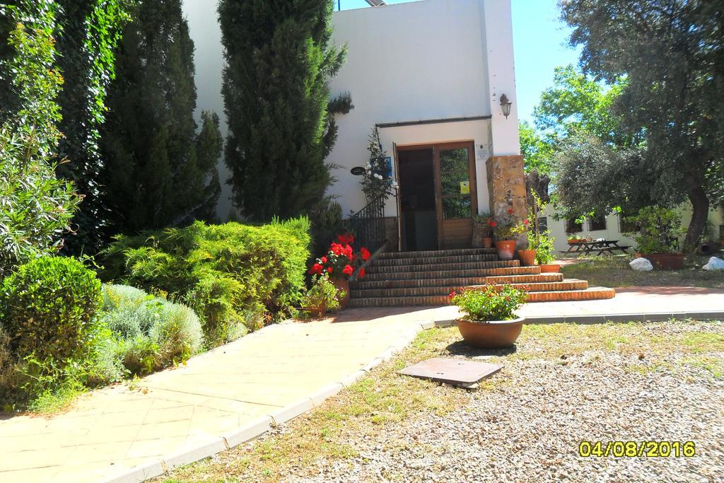 Hotel Apartamento Rural Finca La Media Legua Aracena Eksteriør billede