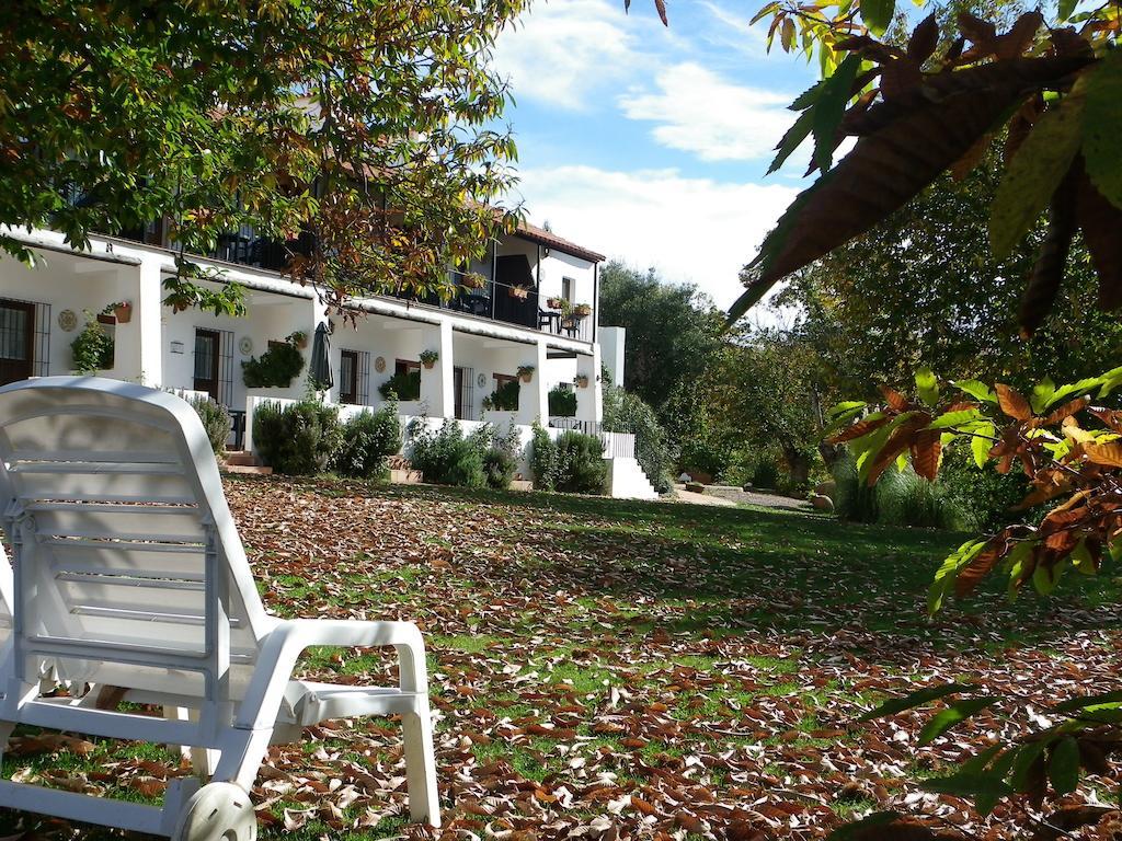 Hotel Apartamento Rural Finca La Media Legua Aracena Eksteriør billede